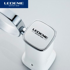 Мыльница стеклянная Ledeme 302 L30202W