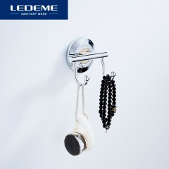 Крючок двойной Ledeme L204-2